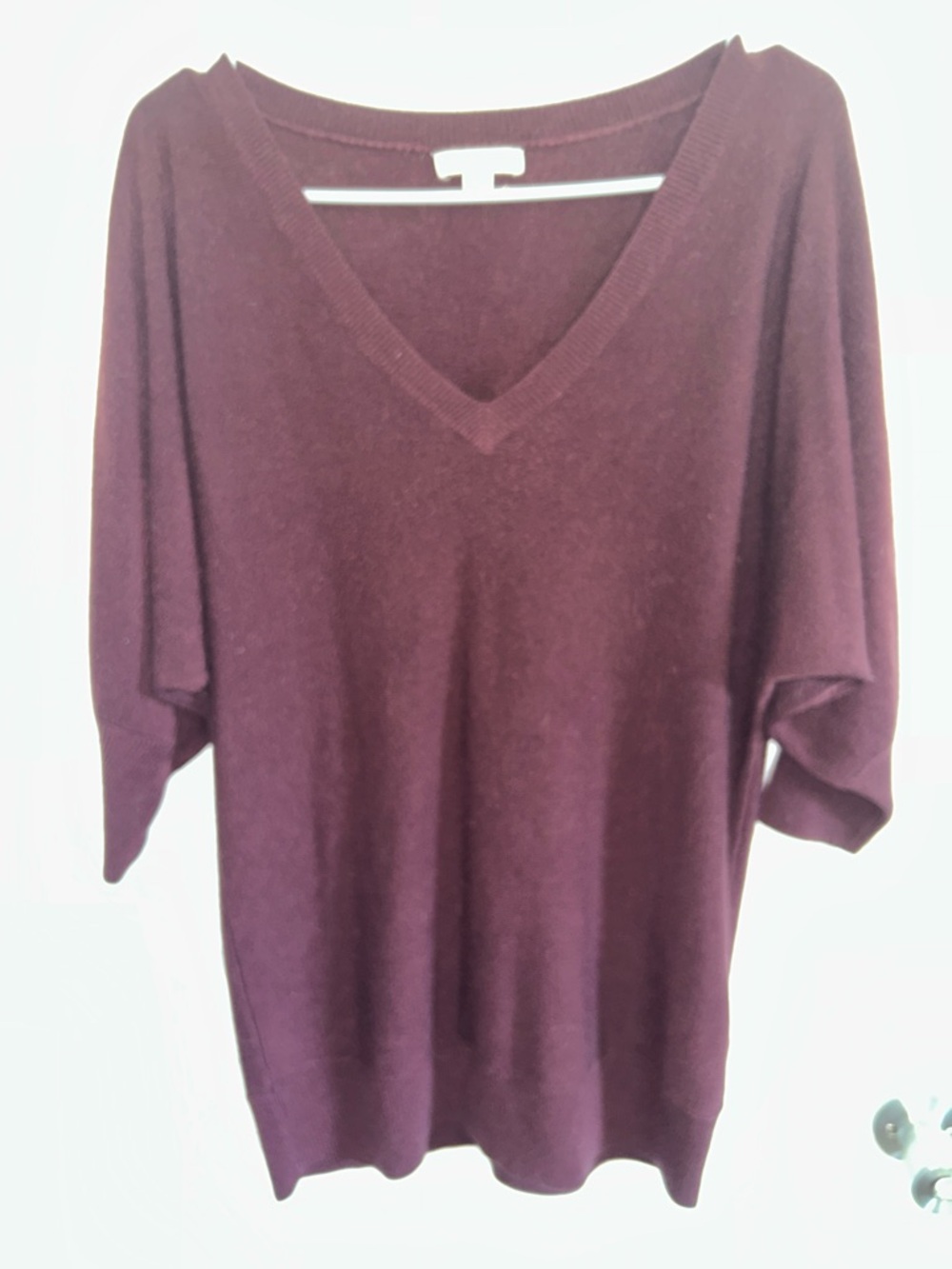 New York & Company V-Neck Short Sleeve Sweater - Burgundy